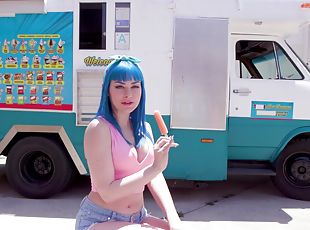 Slutty babe Jewelz Blue sucking and fucking in the truck