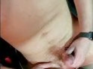 masturbation, public, amateur, ejaculation-sur-le-corps, gay, voiture, secousses, ejaculation, solo, exhibitionniste