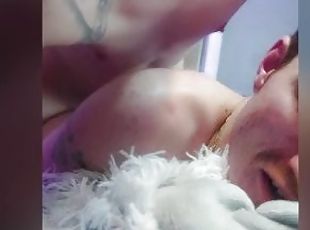 amateur, fellation, ejaculation-sur-le-corps, énorme-bite, hardcore, gay, ejaculation, musclé, minet, tatouage