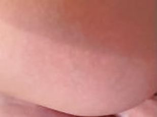 masturbation, amateur, babes, ados, jouet, chevauchement, gode, solo, brunette, petits-seins