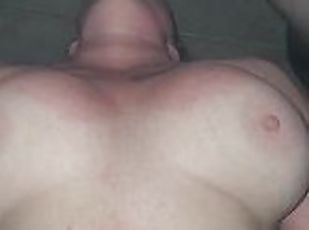 gros-nichons, amateur, mature, babes, fellation, énorme-bite, maison, couple, naturel, seins