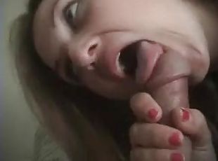 Amateur gives a wonderful blowjob to lover