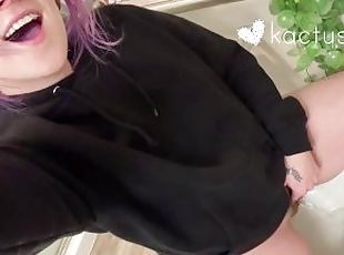 poilue, masturbation, orgasme, pisser, chatte-pussy, amateur, première-fois, ejaculation, toilette, solo