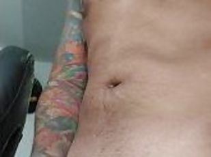 masturbation, amatör, gay, juckande, sprut, sperma, ensam, rakad, tatuering, kuk