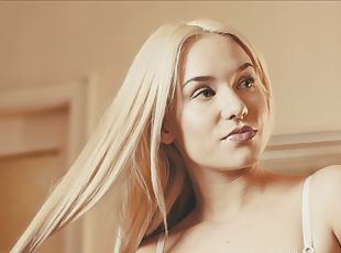 Tease - Barbie Brill & Tommy Gold