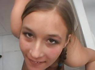 bading, utendørs, pissing, babes, blowjob, tenåring, hardcore, deepthroat, par, pigtail