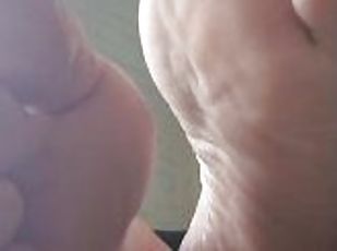 Extreem delicious close-up from my wrinkles soles. How much fun do ...