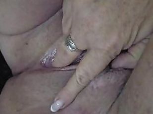 chatte-pussy, amateur, mature, belle-femme-ronde, doigtage, solo