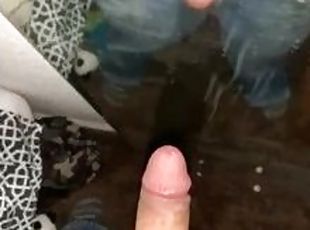 mastubasi, amatir, cumshot-keluarnya-sperma, penis-besar, remaja, handjob-seks-dengan-tangan-wanita-pada-penis-laki-laki, sentakkan, muda-diatas-18, sperma, seorang-diri