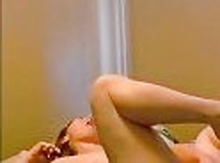 tettone, orgasmi, fichette, ragazze-giovani, giovanissime, giocattoli, videocamera, voyeur, rosse, sgualdrine