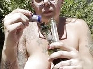 vonku, na-verejnosti, milfka, mamka, bbw, pov, fetišistické, fajčenie-smoking