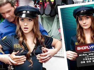 Reckless Sorority Chick Learns That Impersonating A Police Officer ...