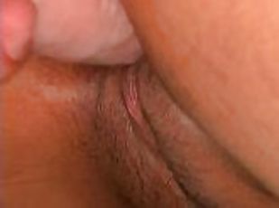 cur, masturbare-masturbation, amatori, pula-imensa, jucarie, latina, roscata, dildo, tatuaj, pula