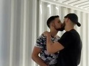 al-aire-libre, público, amateur, mamada, chorro-de-corrida, gay, paja, pareja, doble, musculada