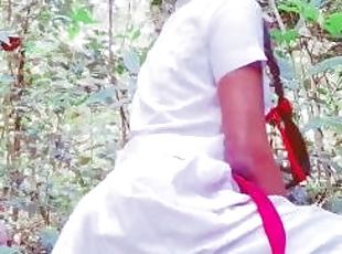 ???? ???? ???? Sri Lankan 18+ schoolgirl outdoor masturbate and pissing clear sinhala voice
