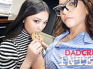 Lulu Chu & Violet Reign & Allen Swift in The Intern and More - DadC...