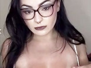 cul, gros-nichons, masturbation, orgasme, amateur, ados, point-de-vue, solo, goth, brunette