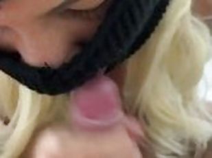 18 year old teen oral close-up, perfect morning cumshot in mouth fo...