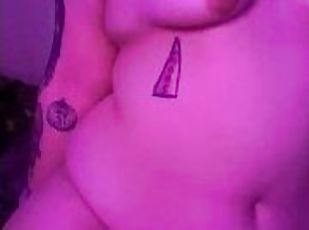 gros-nichons, masturbation, orgasme, amateur, ados, salope, horny, chevauchement, solo, tatouage