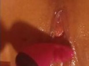 masturbare-masturbation, orgasm, pasarica, tasnit, amatori, jucarie, cu-degetelul, solo, uda