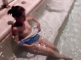 asiático, oficina, público, amateur, maduro, madurita-caliente, mamá, cachonda, piscina, madre