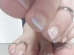 Lovely toe play today. Maybe you can think about what you can do wi...