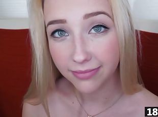 deepthroat, pov, college, blond, naturlig