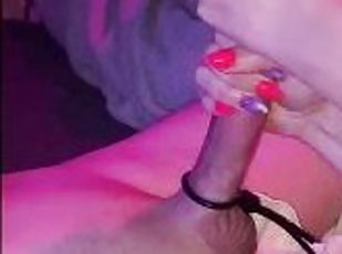 masturbation, orgasme, amateur, ejaculation-sur-le-corps, maison, branlette, couple, britannique, lait, femme-dominatrice