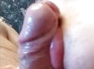 A young wife with skillful lips extracts sweet sperm from a penis