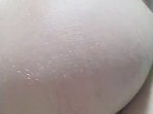 Here's my cute cute ass right after a shower, milf ass fresh outta ...
