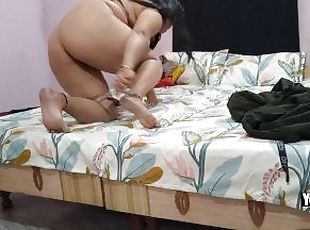 Hotel Room Kaand Stepmother and stepson Shared Bed and fucking toge...